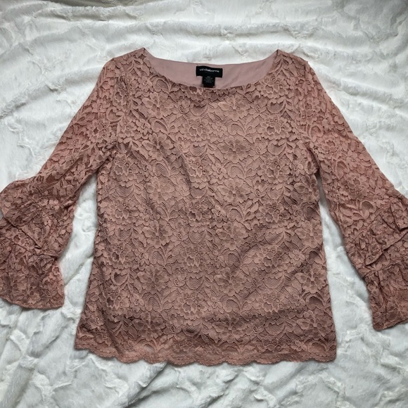Liz Claiborne Blush Pink Lace Bell Sleeve Blouse size MT - Picture 3 of 11
